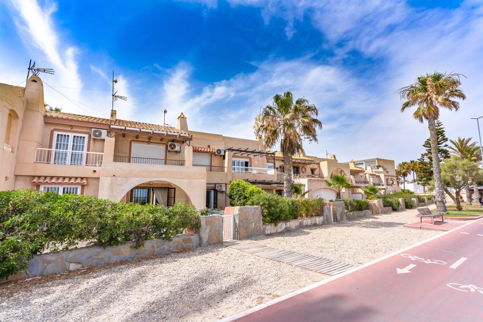 Beachhouse Playa R&R Roquetas de Mar Exterior foto